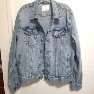 Jean jacket 100% denim. Old Navy sz L. Great condition. Looks vintage.
